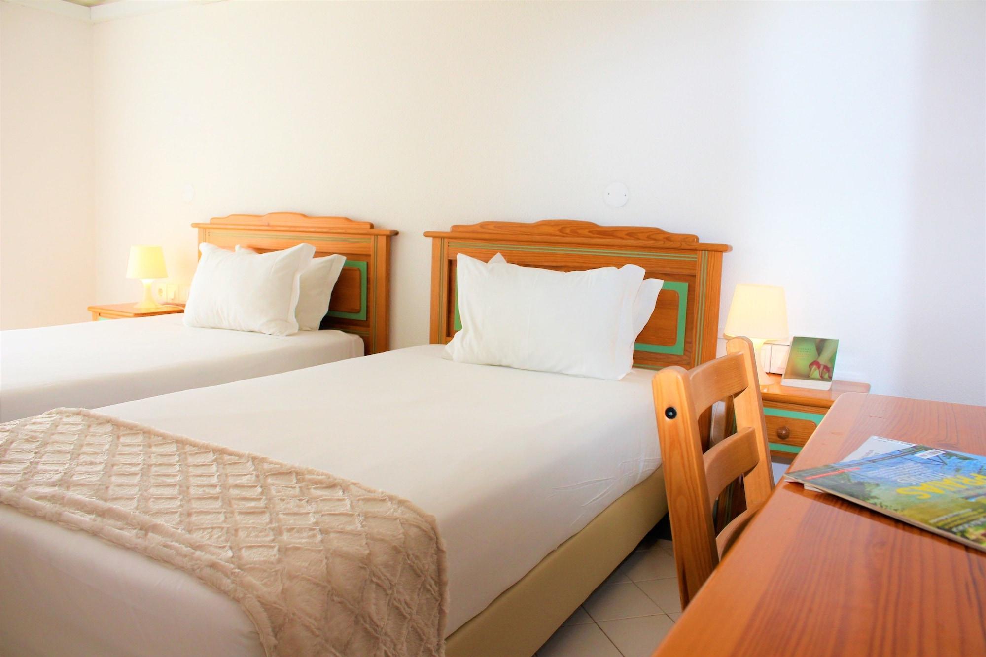 Ourabay Hotel Apartamento - Art & Holidays Albufeira Exterior foto